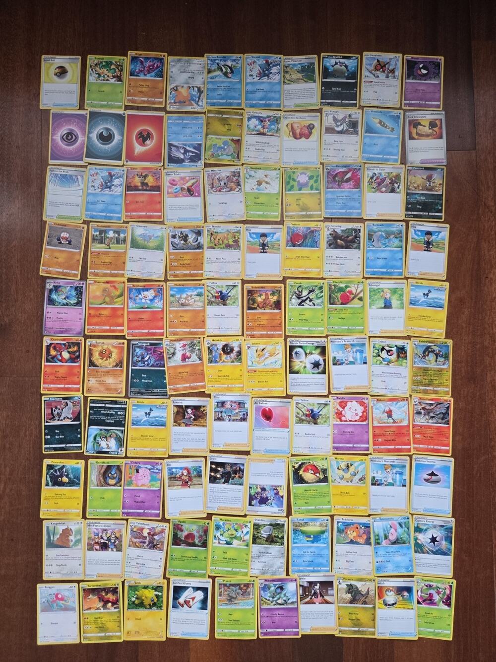 Lot of 160 Pokemon Cards